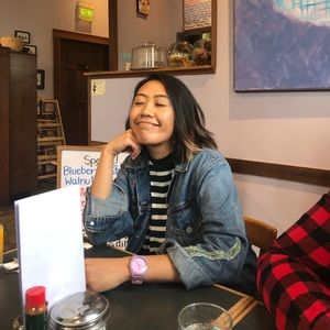 Meet your Posher, Leah